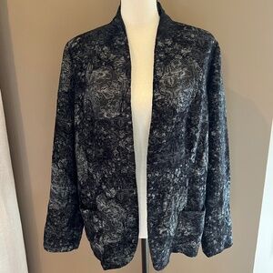 Chico's Women's Black & White Embroidered Floral Blazer, Size 2, Large